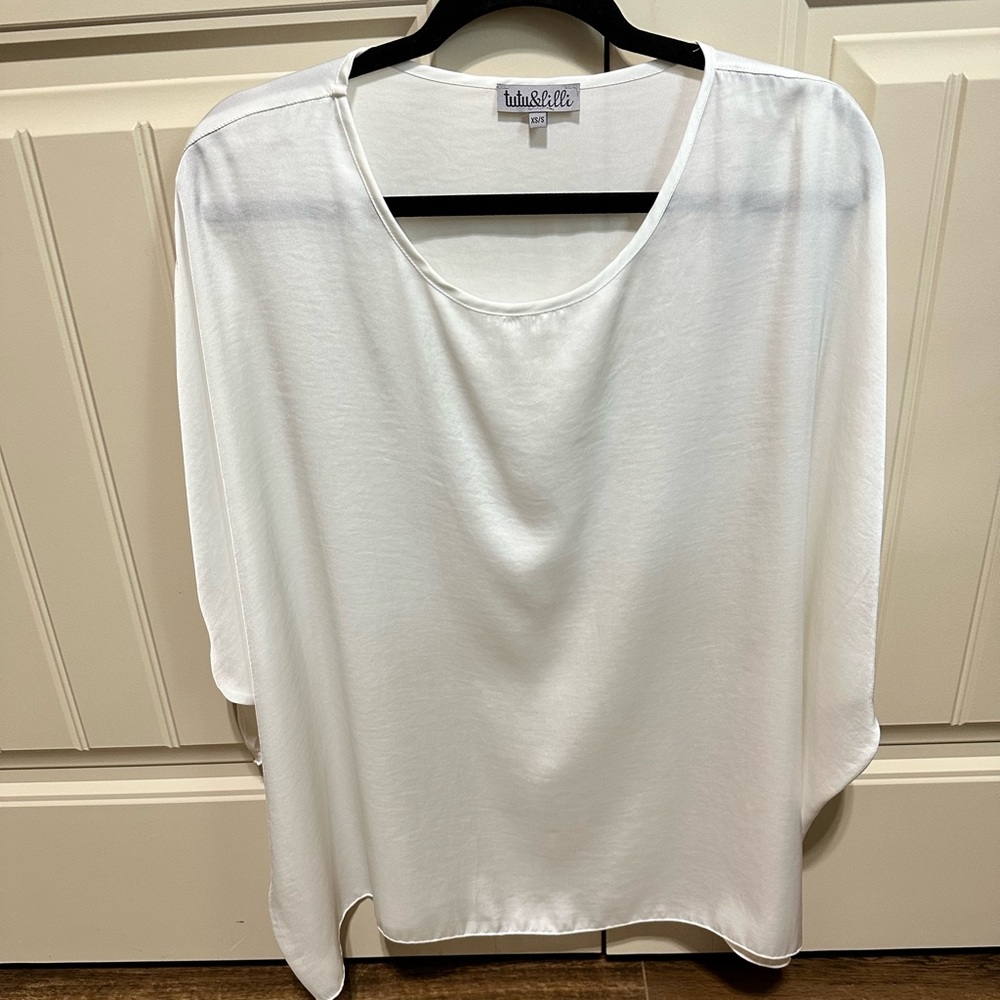 Tutu & Lilli Bella Round Top XS/S - white